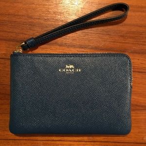 Coach Blue Corner Zip Wrislet